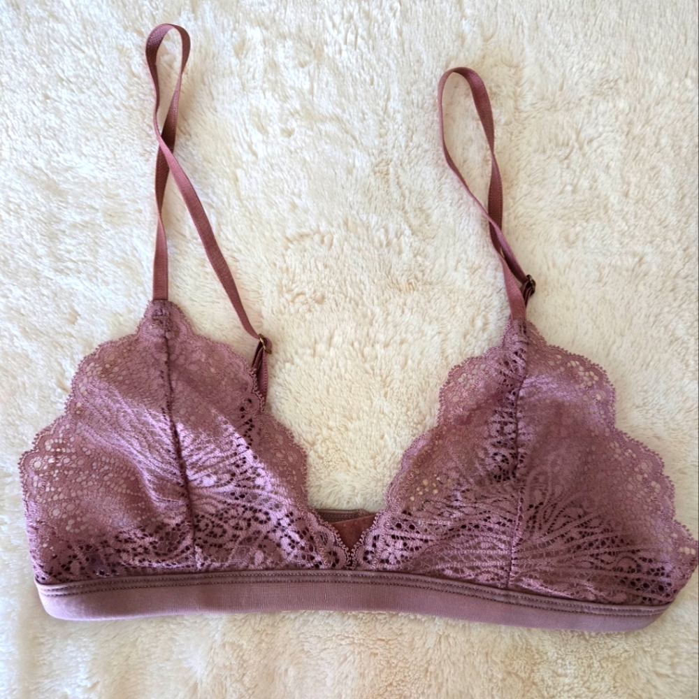 Aritzia Wilfred Lace Bralette xs